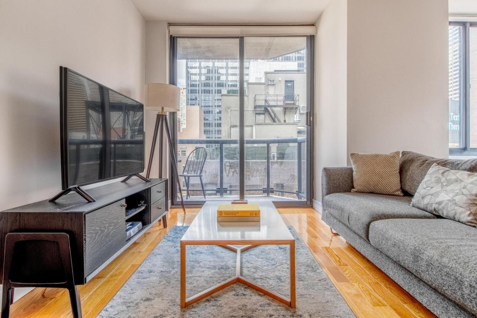 Apartment Midtown 1br W Doorman Gym Nr Times Square Nyc-1208 New York